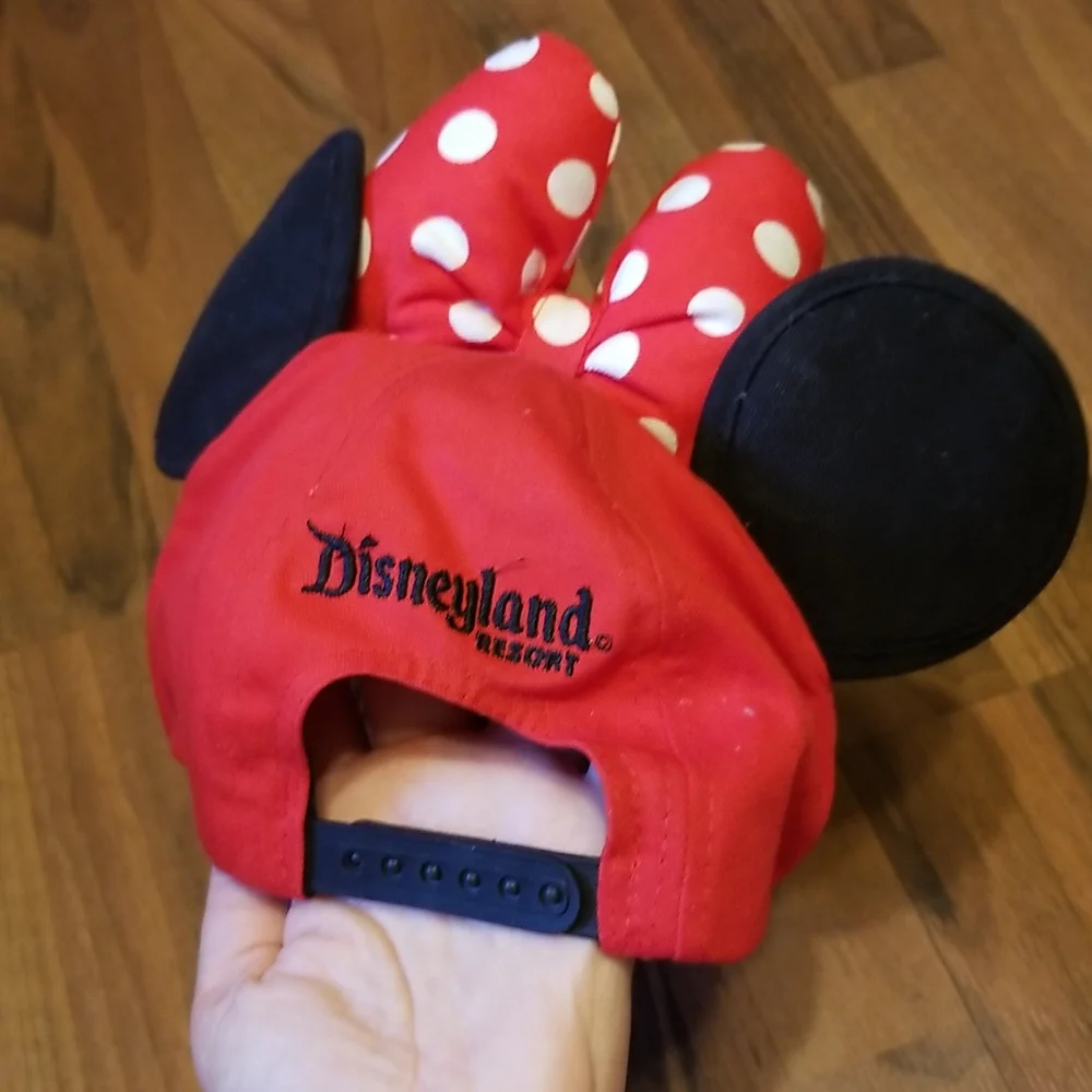 Disney Disneyland Parks Minnie Mouse Ears Hat with Polka Dot Puffy Bow Youth
